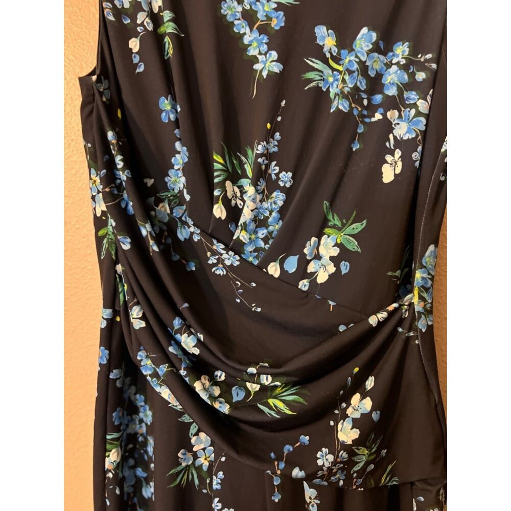 T Tahari Dress 10 Blue Floral Sleeveless Stretch Sheath Career Church Washable - Picture 4 of 9